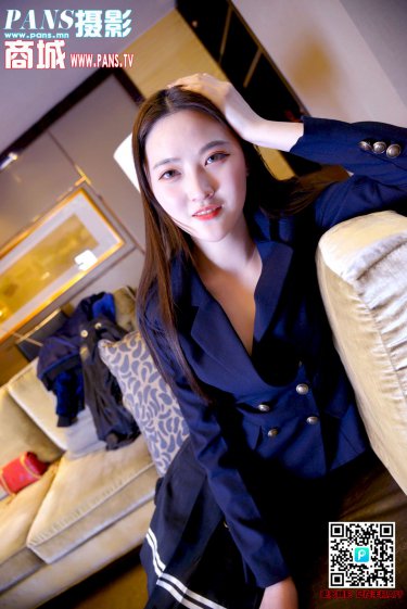 黑人猛挺进小莹的体内视频