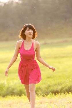 男妓跪趴把舌头伸进我的嘴巴