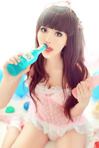 八千湘女上天山