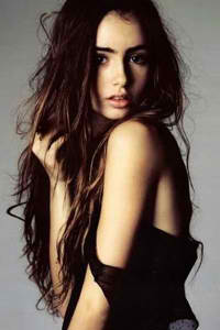 岳的毛又黑又厚